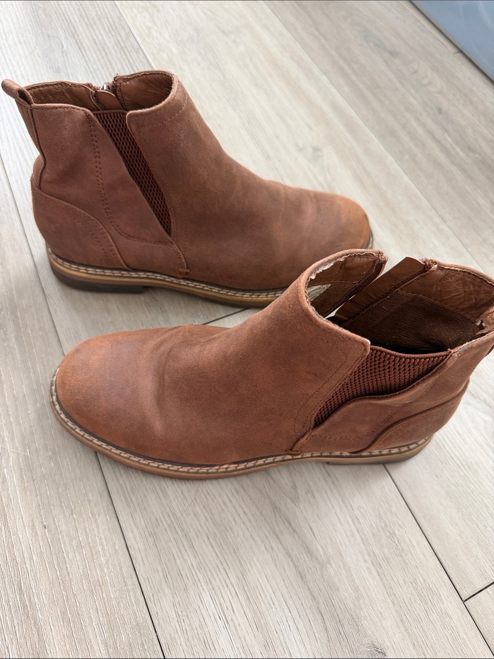 Women's Brown Suede Ankle Boots - Classic Zip Booties - Picture 4 of 4